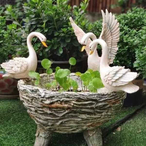 Resin Swan Ornament Creative Micro Landscape Rockery Furnishings for Outdoor Garden Courtyard Decoration In Stock